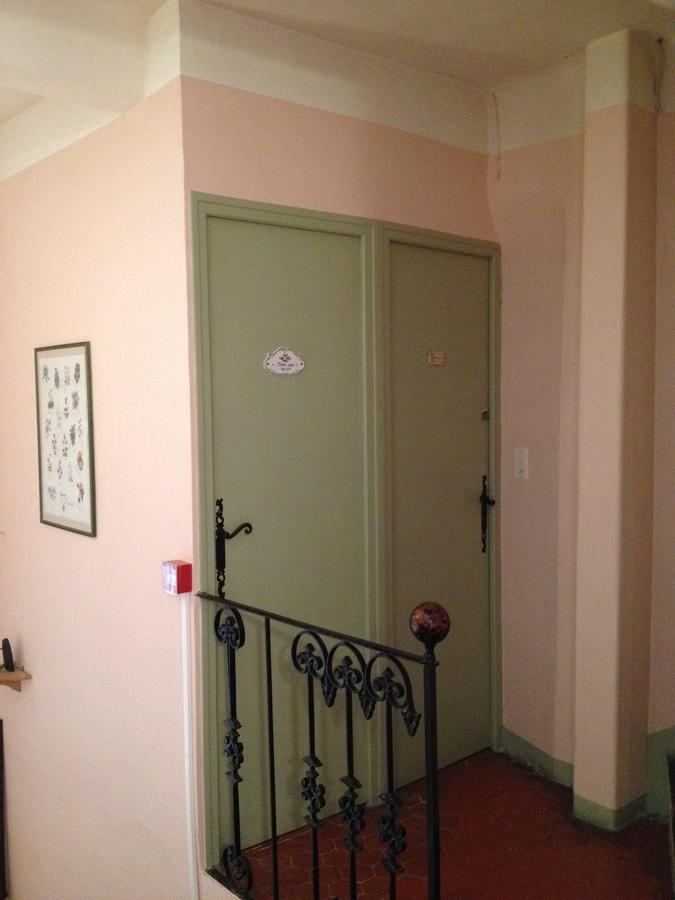 Bar Hotel De La Place Mezel ภายนอก รูปภาพ