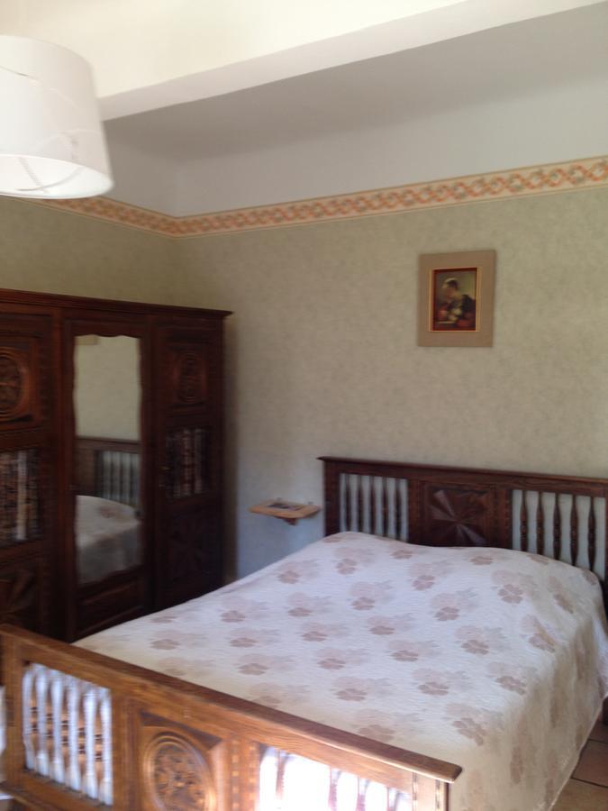 Bar Hotel De La Place Mezel ภายนอก รูปภาพ